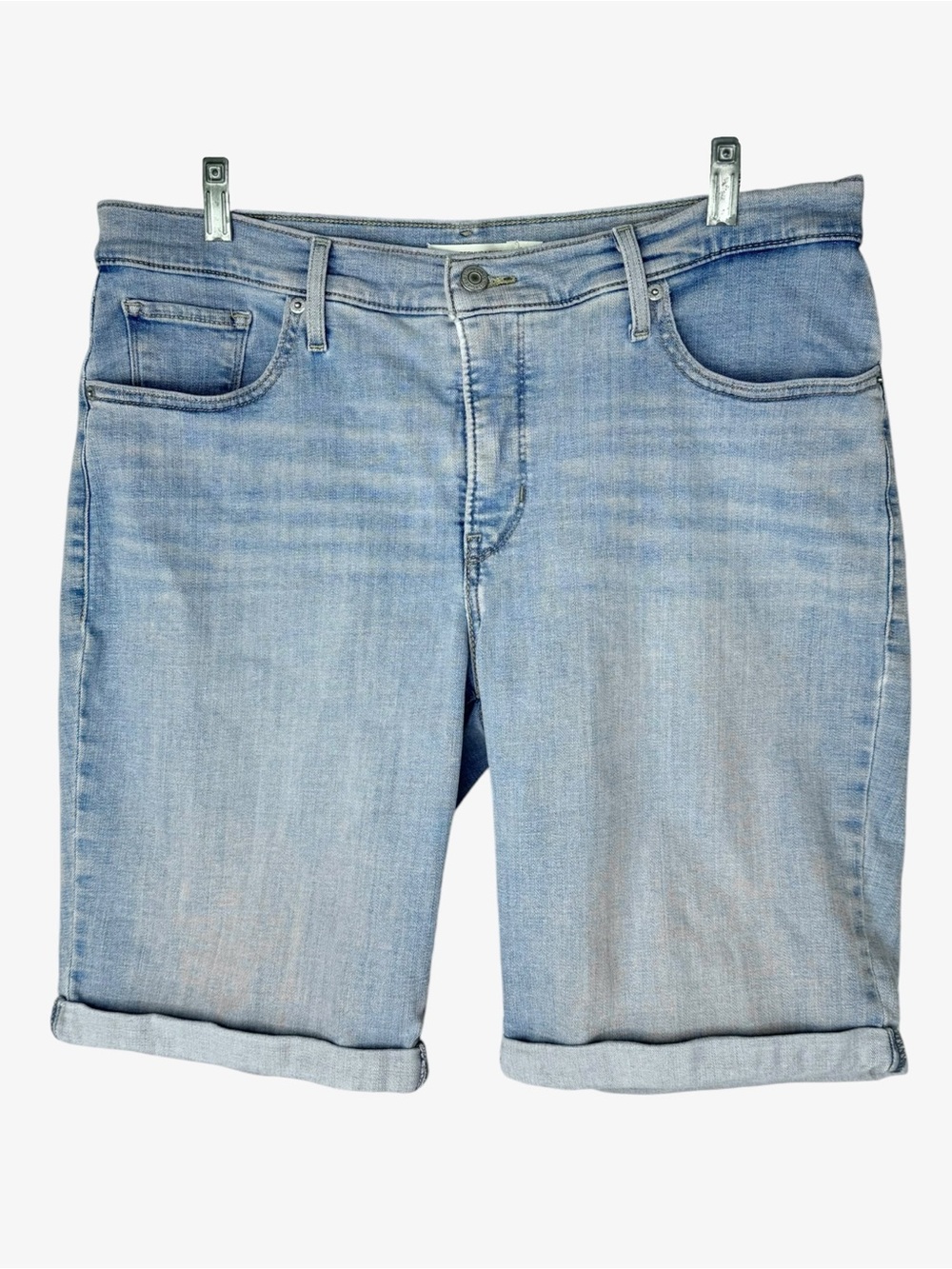 Levi’s light wash bermuda jean shorts 16W faded rolled cuff denim burmuda shorts